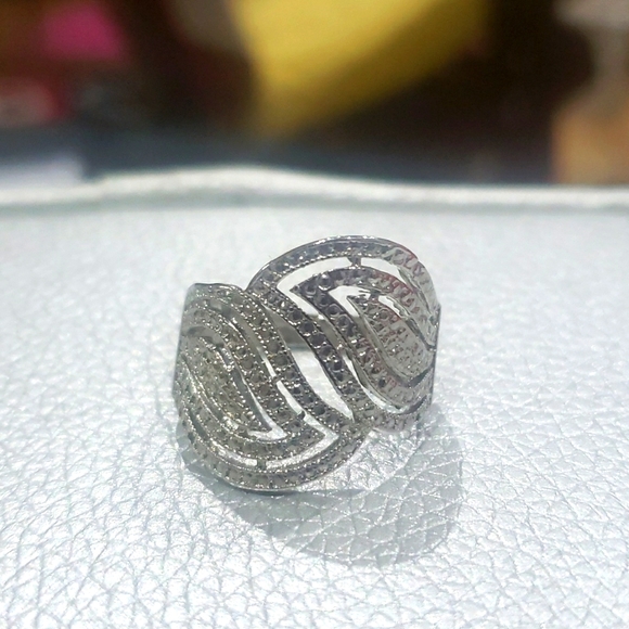 Jewelry - Womens 💍 Size 7.75